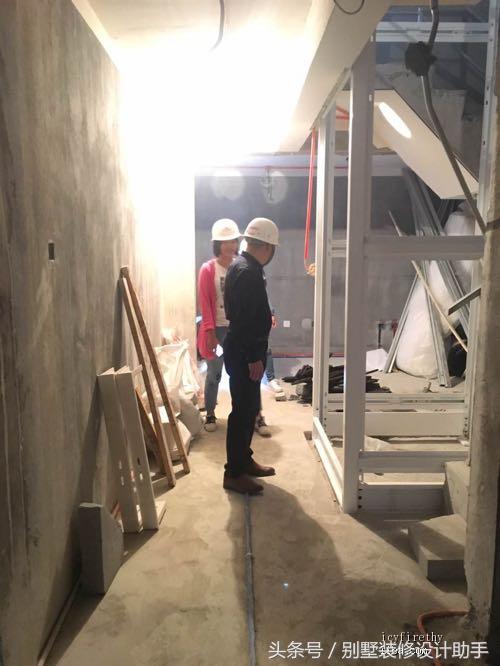 370㎡小联排装修记录，业主居然全程视频监控，估计没有工人敢乱来