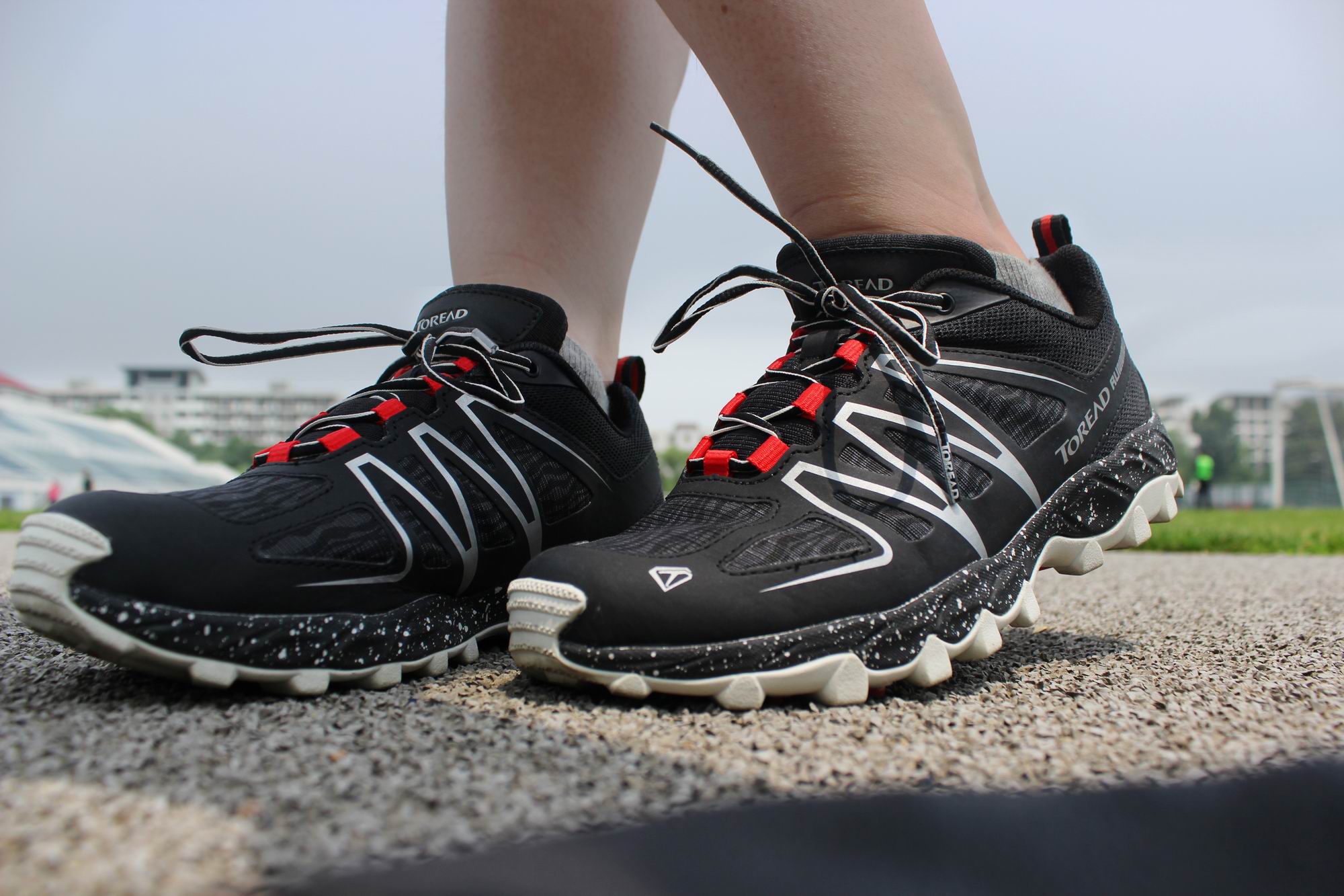 正品探路者越野跑鞋,探路者防滑耐磨跑鞋