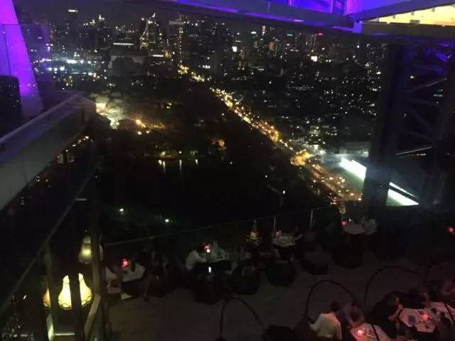 48小时，1000块钱，重新找到生活的幸福感｜曼谷