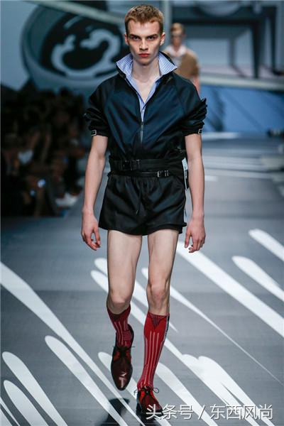 2018春夏巴黎时装周男装,王俊凯米兰时装周2018春夏男装秀