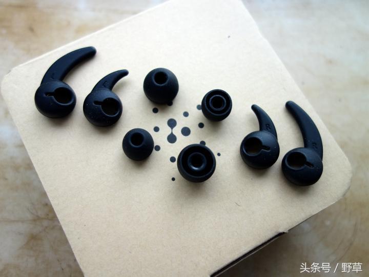 无拘无束的畅享运动，赛尔贝尔D300无线蓝牙运动耳机简评