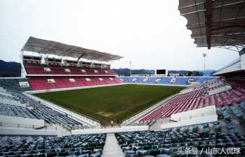 盘点中国专业的足球场,中国十大最新专业足球场介绍