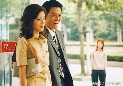 美貌气场不输范冰冰,美貌堪比范冰冰