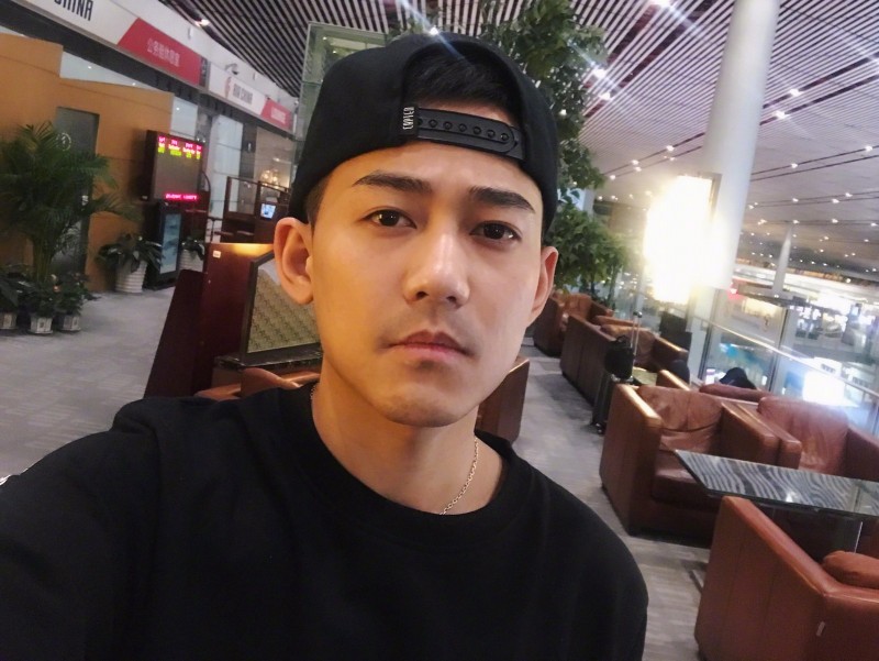 苏醒给梅西写的歌,苏醒梅西获奖