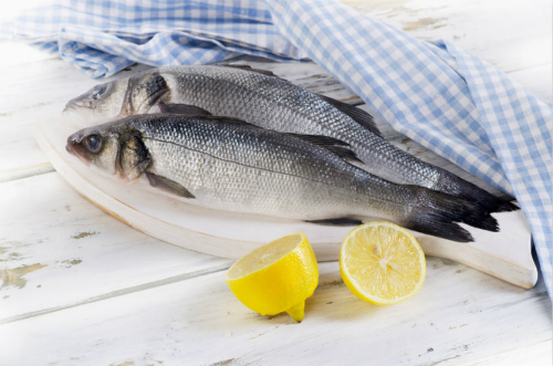 猪皮含有蛋白质有多高,猪皮和鱼皮哪个含胶原蛋白多