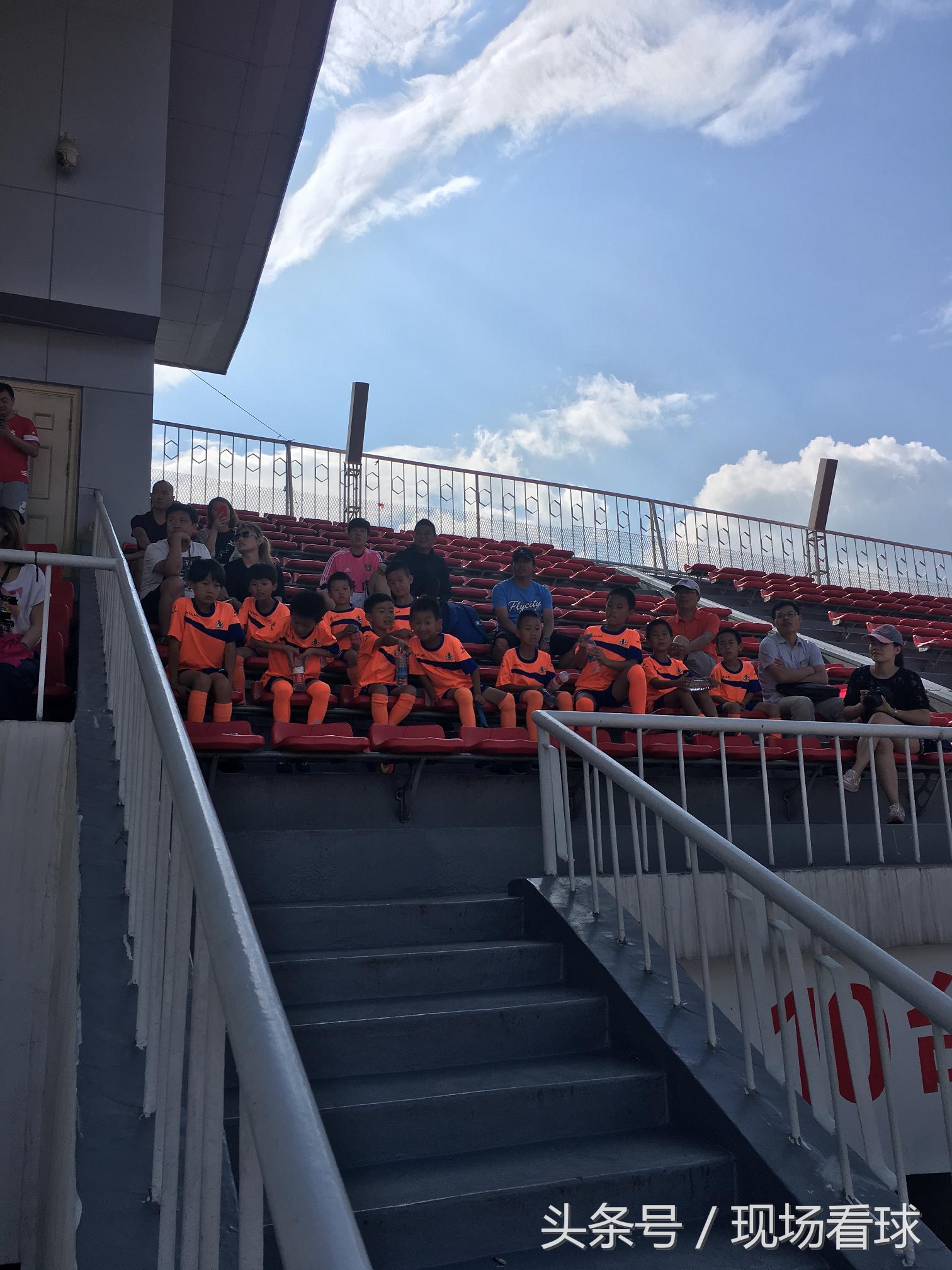 北京5比1大胜石家庄!故地重游石景山现场感受城市联赛