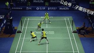 羽毛球单打前场球的打法和技巧,羽毛球单打发后场球的方法