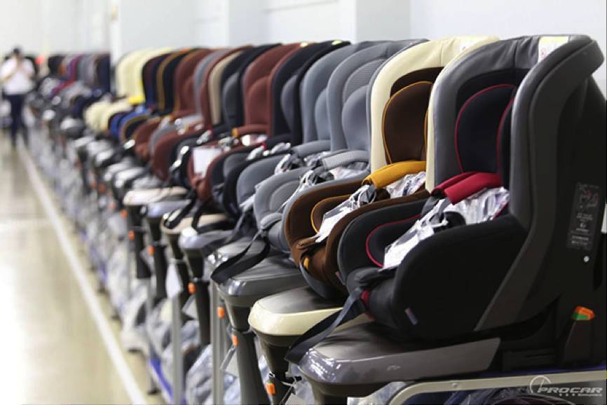 出门带宝宝安全座椅必不可少,儿童安全座椅新规解读