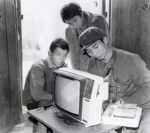 珠海建市后的建设热潮中，这样的石景山公园你一定没见过！