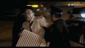 又要开启炸街模式了,今年排第二的国产剧竟然只有3千人看过!