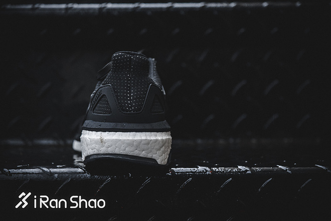 开箱adidasboost21,adidas开箱搞笑