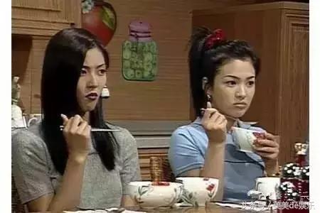 宋仲基宋慧乔同游巴厘岛配一脸,宋仲基宋慧乔甜蜜巴厘岛