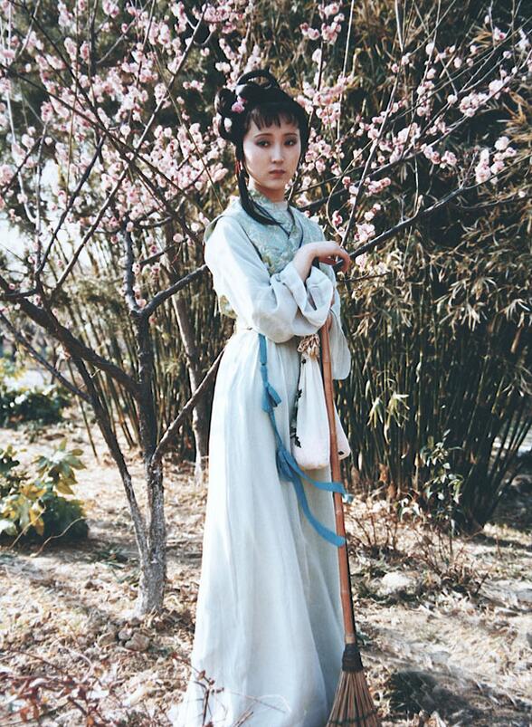 大观园人物林黛玉,大观园中林黛玉和谁关系最好