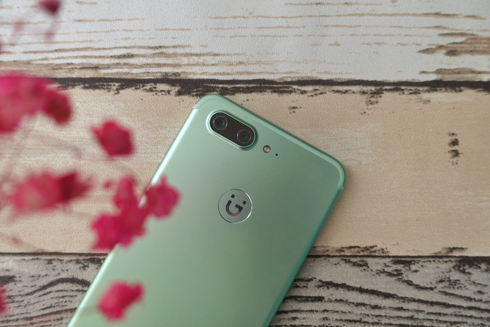 金立s10特色功能展示,金立s10和金立s10