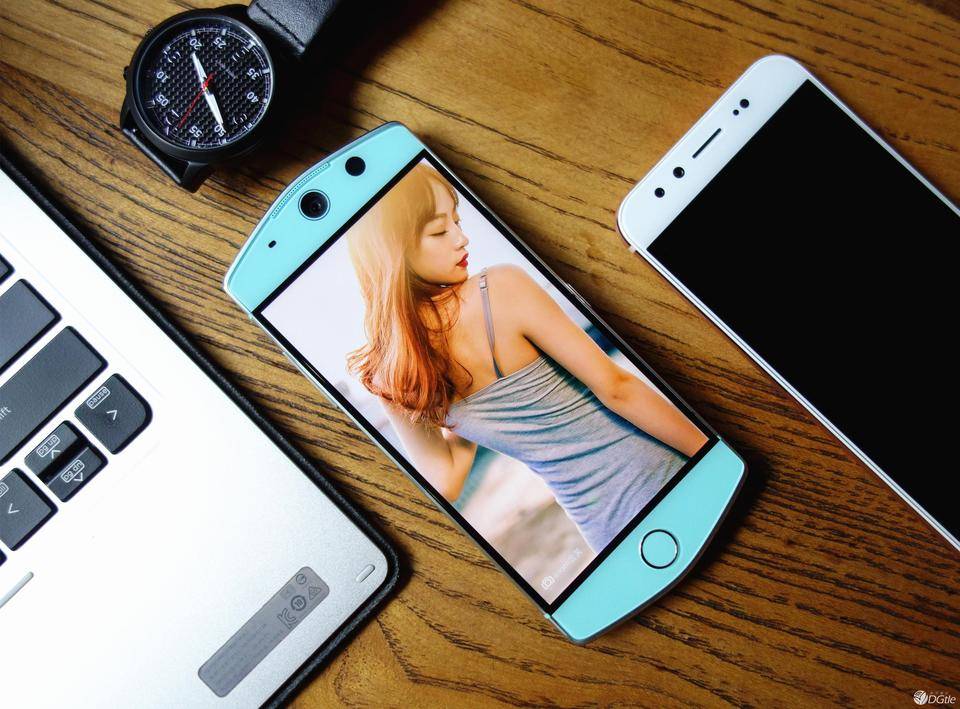 一个男生用美图手机是怎样的体验?