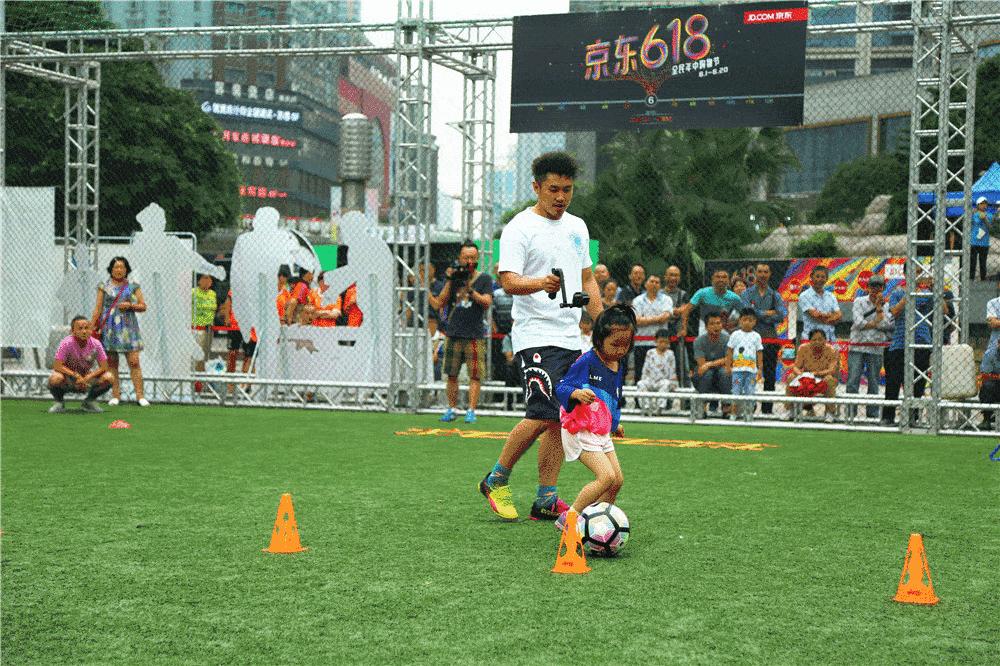 cfc冠军,cf冠军杯总决赛现场