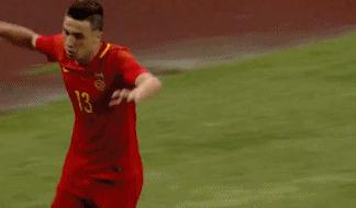 苏宁夏窗第1签拿下空翻少年那个预定普斯卡什奖的*疆新**小伙来了!