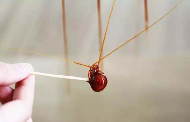 自己怎么做蛋糕上的手工饰品,糖艺装饰教程