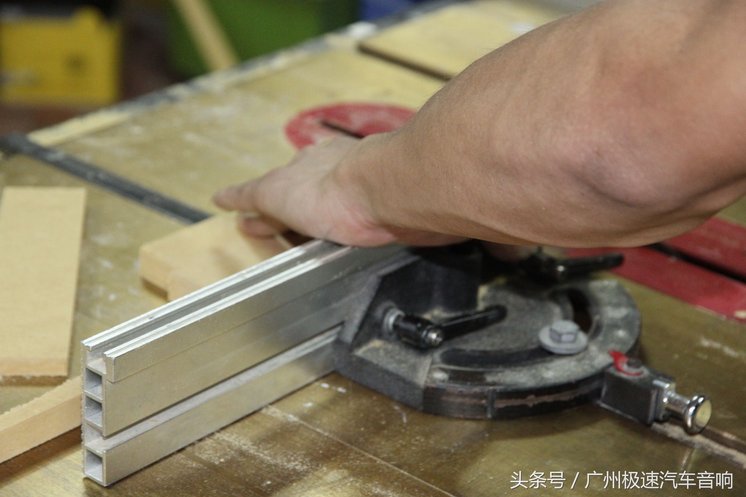 大众途观改音响,老途观更换2万元的音响