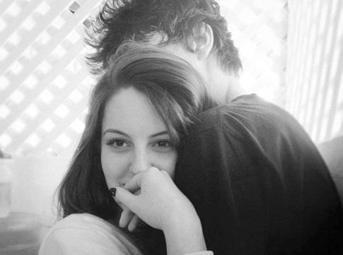 爱玩小伙与为他两次人流女友分手了，求教情感专家，获回复：她已经给过你很多机会了