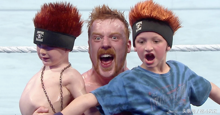 wwe选手温情,wwe正派vs反派4v4