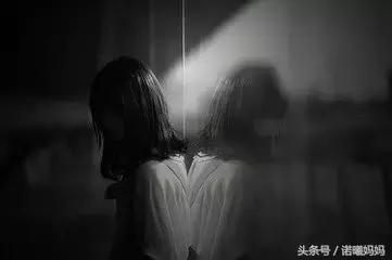 90后妈妈产后抑郁掐死1岁儿子,二胎是女儿人工流产后很难受