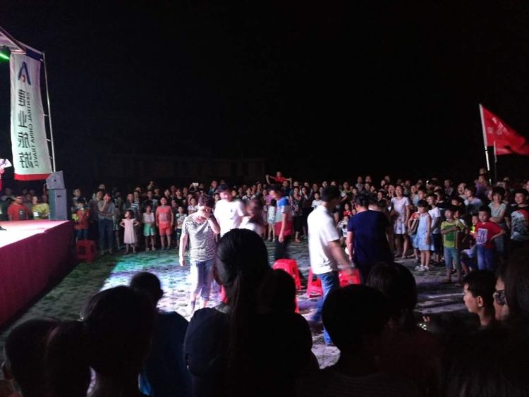 七月的赞歌,七月是首悠扬的赞歌