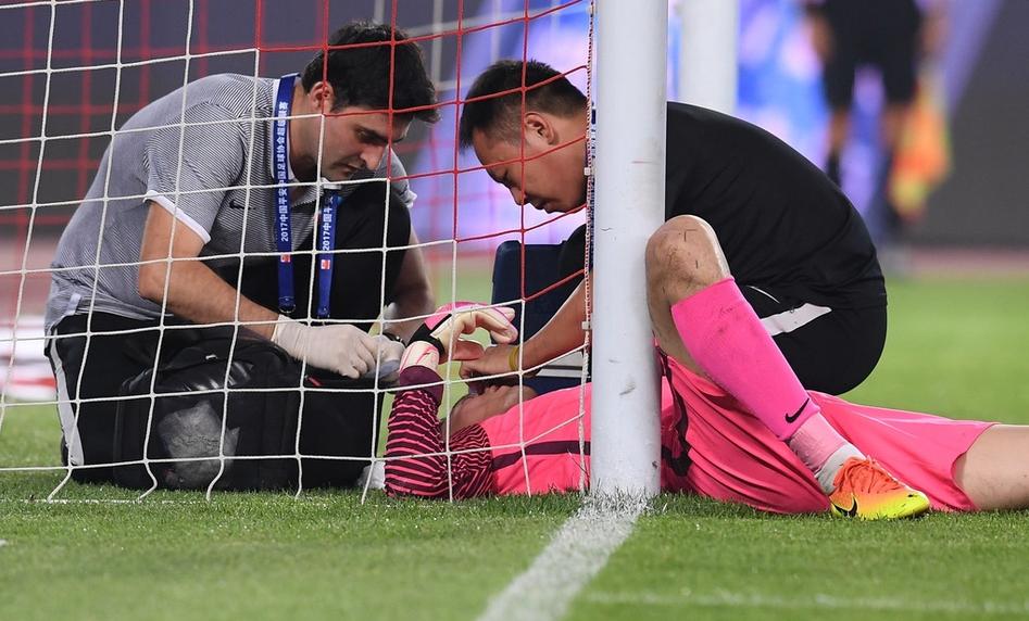 中超最佳比赛,神奇升班马力克10连胜恒大,卡纳瓦罗:我失去的东西一定要自己拿回来!