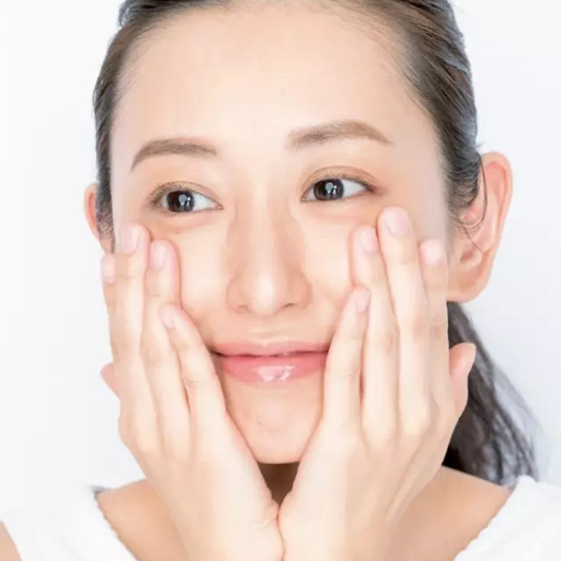 油皮怎么养成水光肌,油皮逆袭