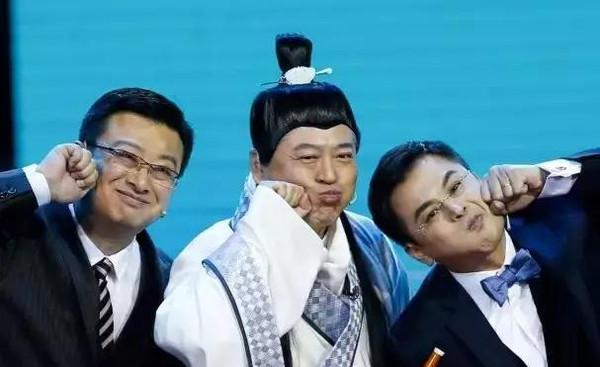 联想收购摩托罗拉从一个失败走向另一个失败杨元庆用谁能够让手机起死回生？