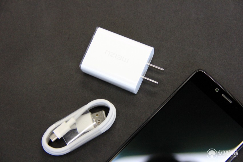 魅蓝e2手机怎么样,魅蓝E2