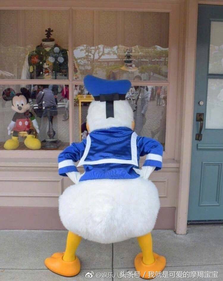 当易烊千玺碰到王俊凯,当易烊千玺和你在人海中对视