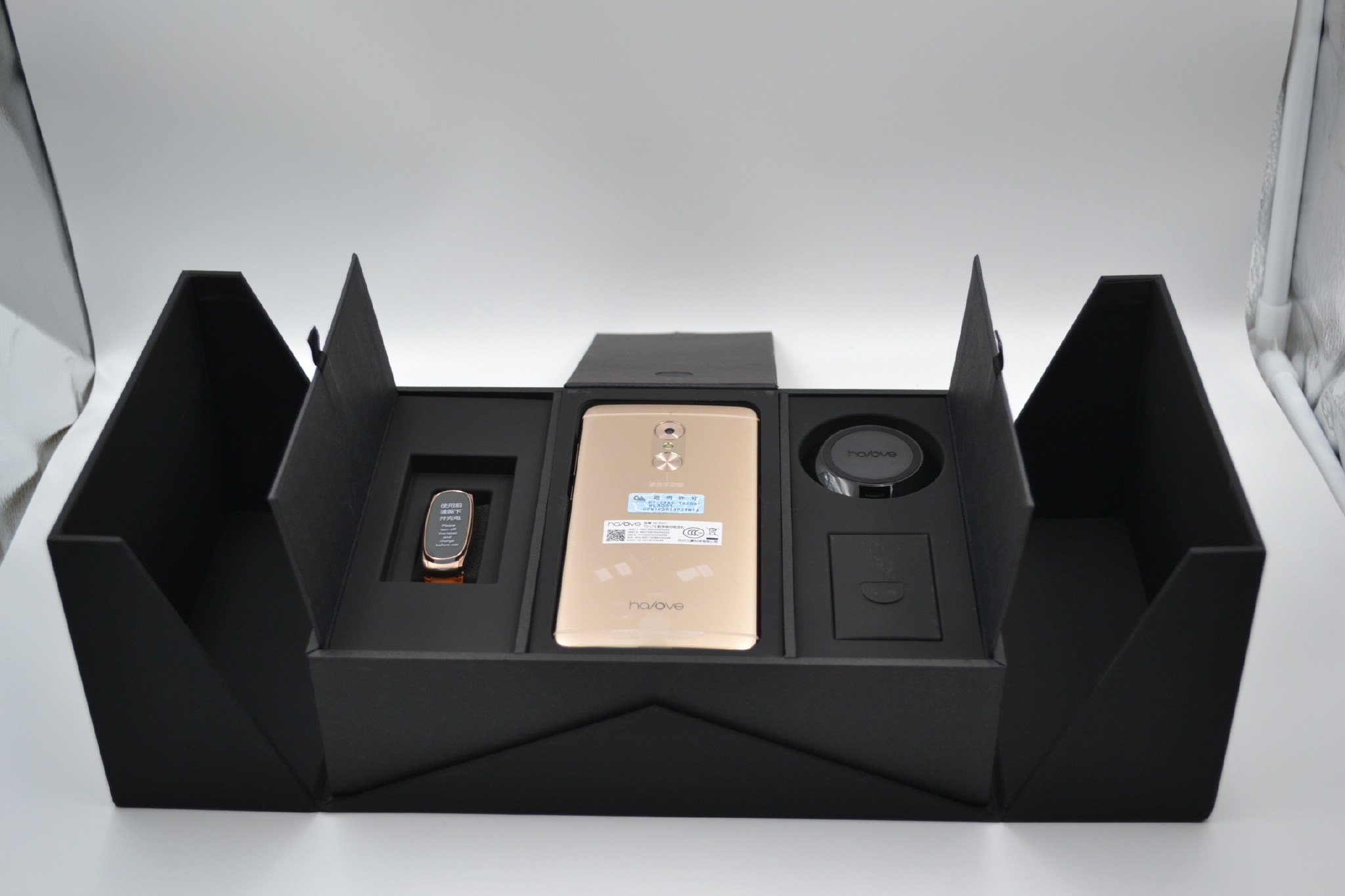 对家人的爱更多一点，九爱亲情手机HaloveH1上手测评