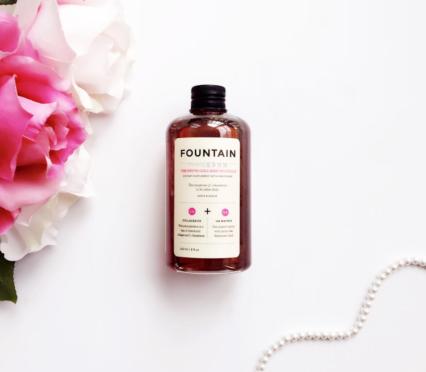 如何年轻的时候多产生胶原蛋白,拥有一张紧致不衰老的脸不是难事