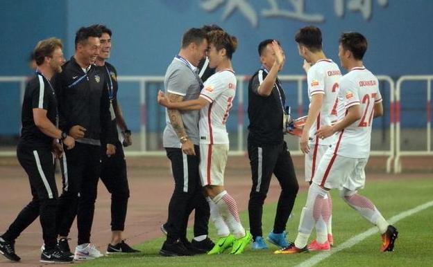 卡纳瓦罗最重要的还是必胜的决心,卡纳瓦罗带领球队重新找回自信