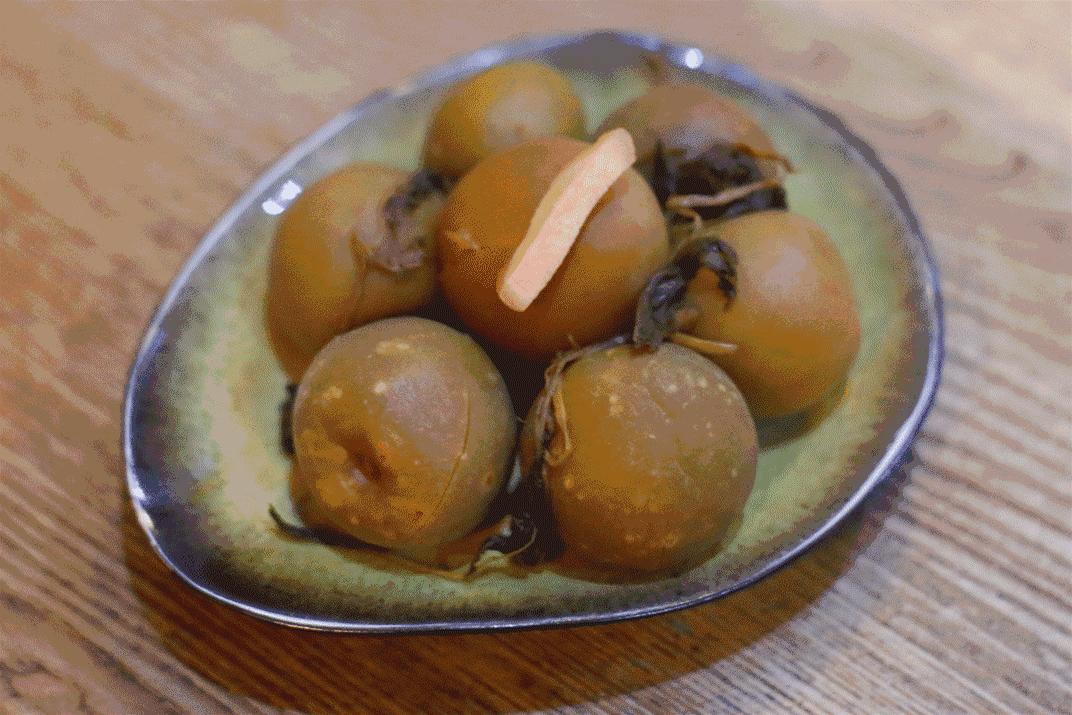 三个长沙文青用一壶桃花酒将冬瓜山的“*欲肉**”酿成一缕清香！