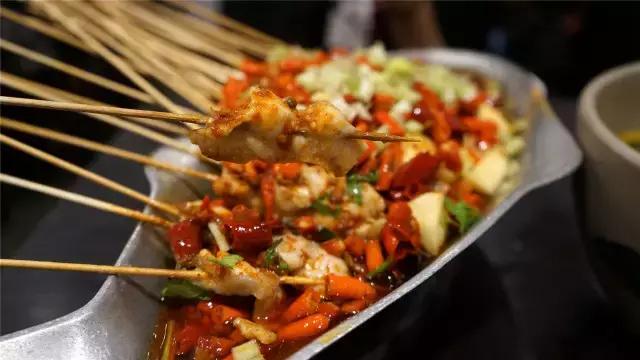 成都最辣夜市挑战,成都最辣的辣椒