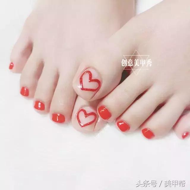 红色脚甲好看吗,高级红色干净耐看的脚甲
