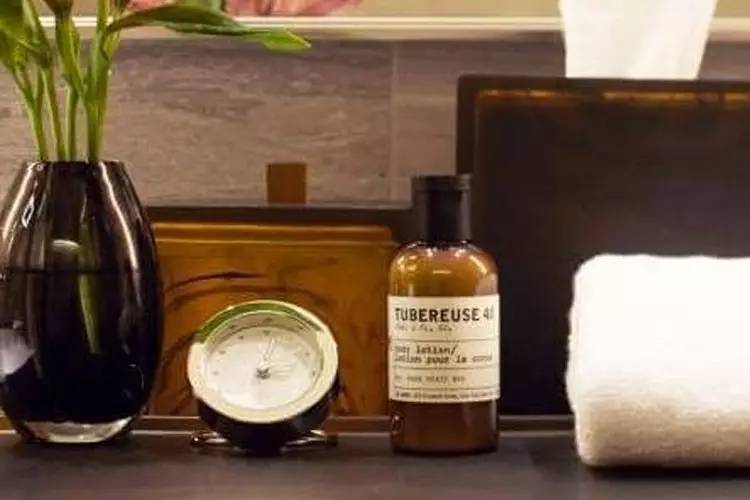 各大五星级酒店洗漱 (国外酒店为什么没有一次性洗漱)