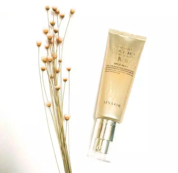 夏日粉底液遮瑕持久不脱妆不卡粉,cc霜bb霜粉底三者怎么搭配用