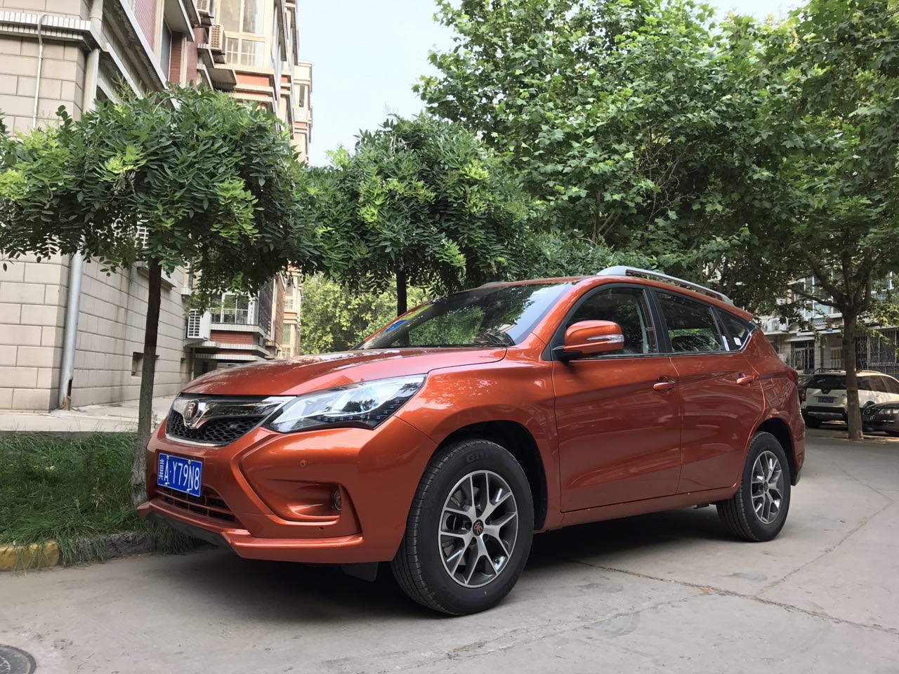 试驾比亚迪宋suv最新款,比亚迪宋plus和合资suv对比