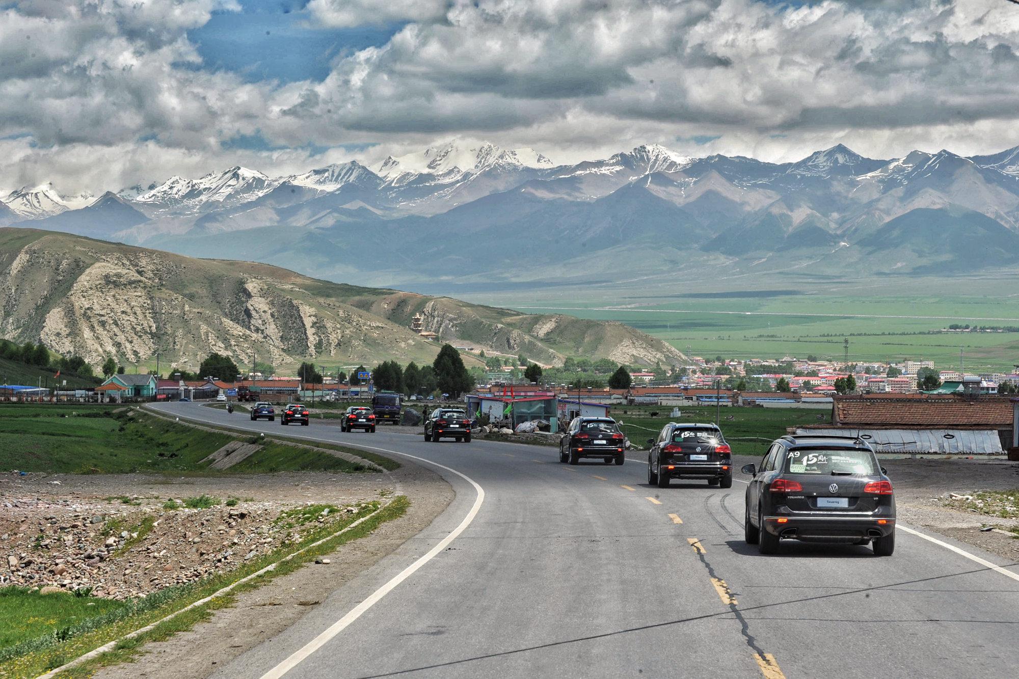 途锐内饰变化,途锐二代和三代变化