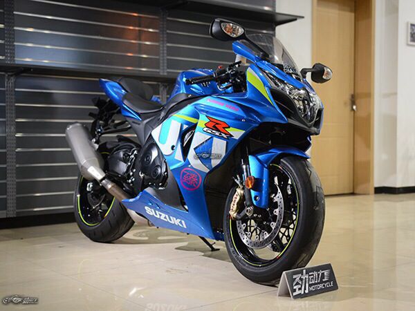 铃木gsxr100试驾,铃木gsx-r1000合金摩托车