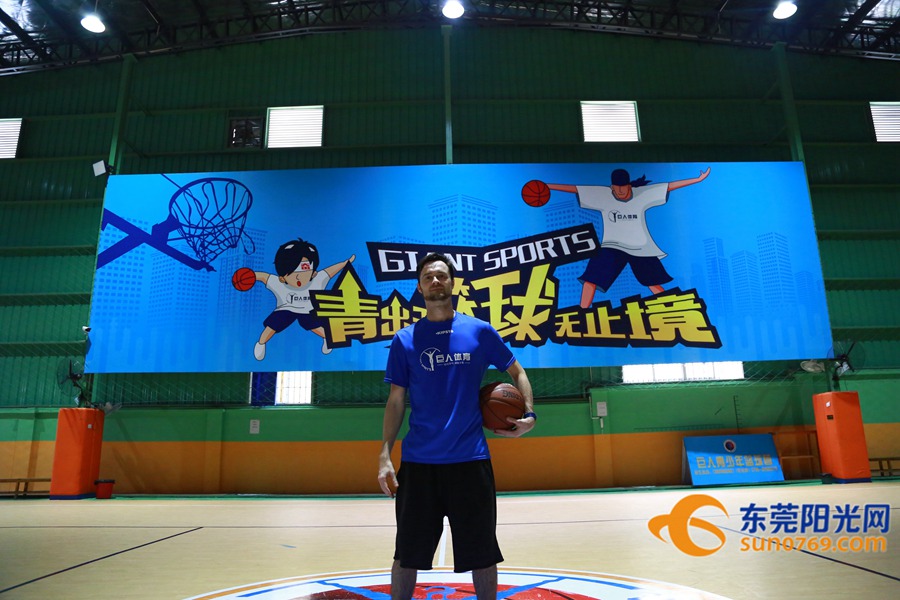 广东东莞篮球青训一年多少钱,东莞新世纪篮球青训队