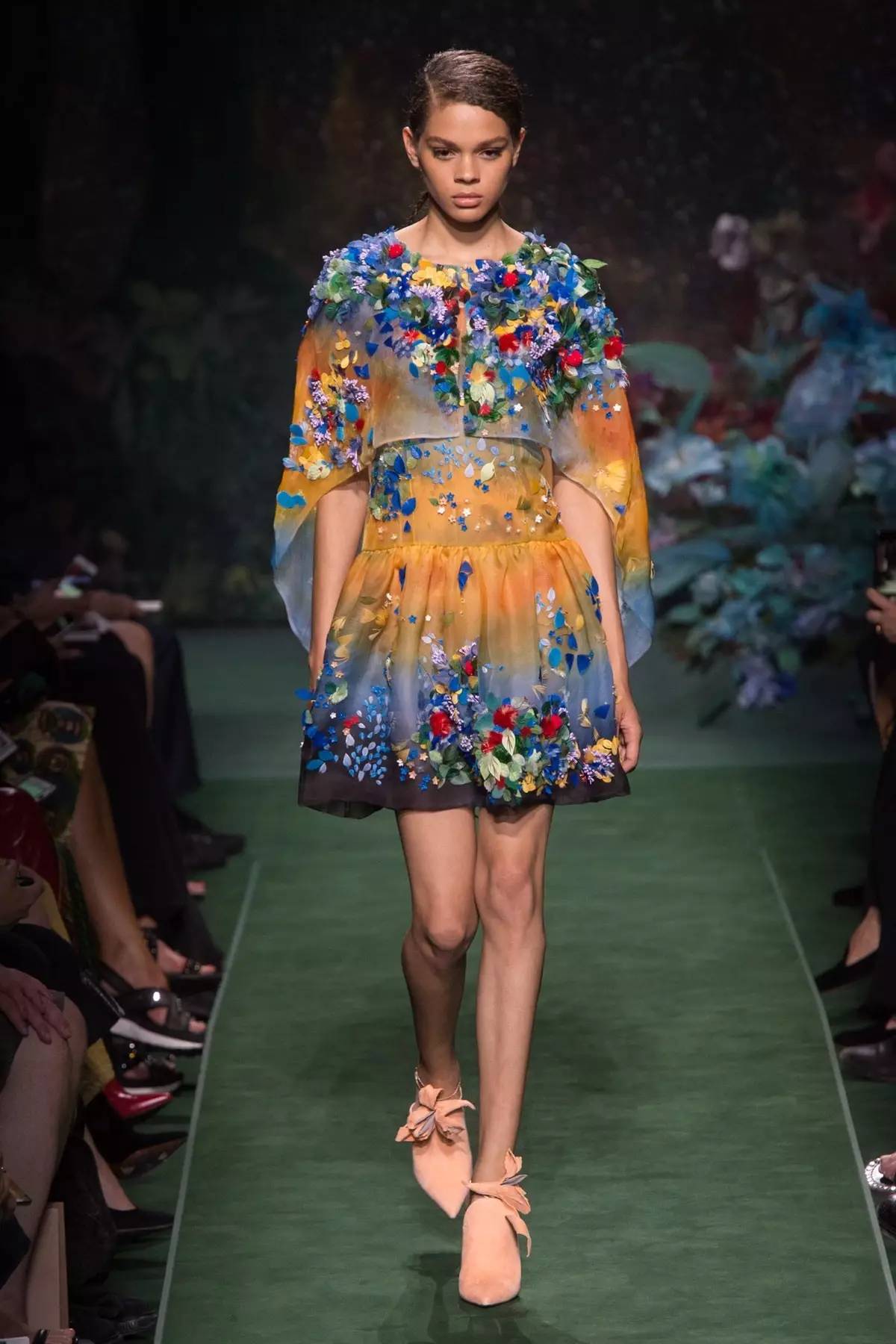 fendi皮草高定2014,fendi皮草高定2019