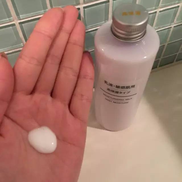 夏天用什么样的水乳啊,夏天要用水乳精华吗