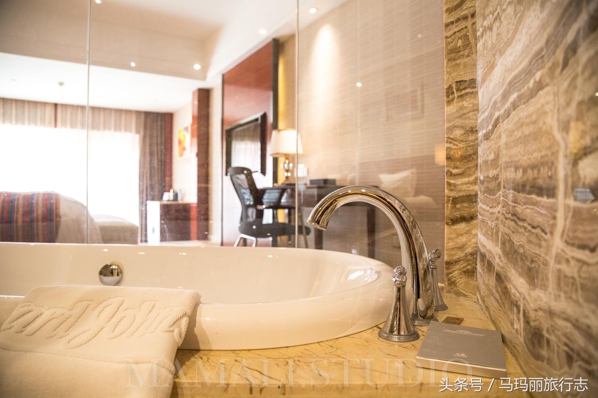 九寨沟亲子度假必选酒店,九寨沟藏羌风情酒店