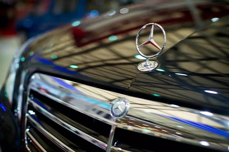 奔驰顶尖豪车是哪一款,奔驰的地位为什么难以撼动