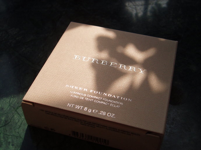 油性痘痘肌适合哪款定妆粉饼,适合补妆不闷痘控油的定妆粉饼