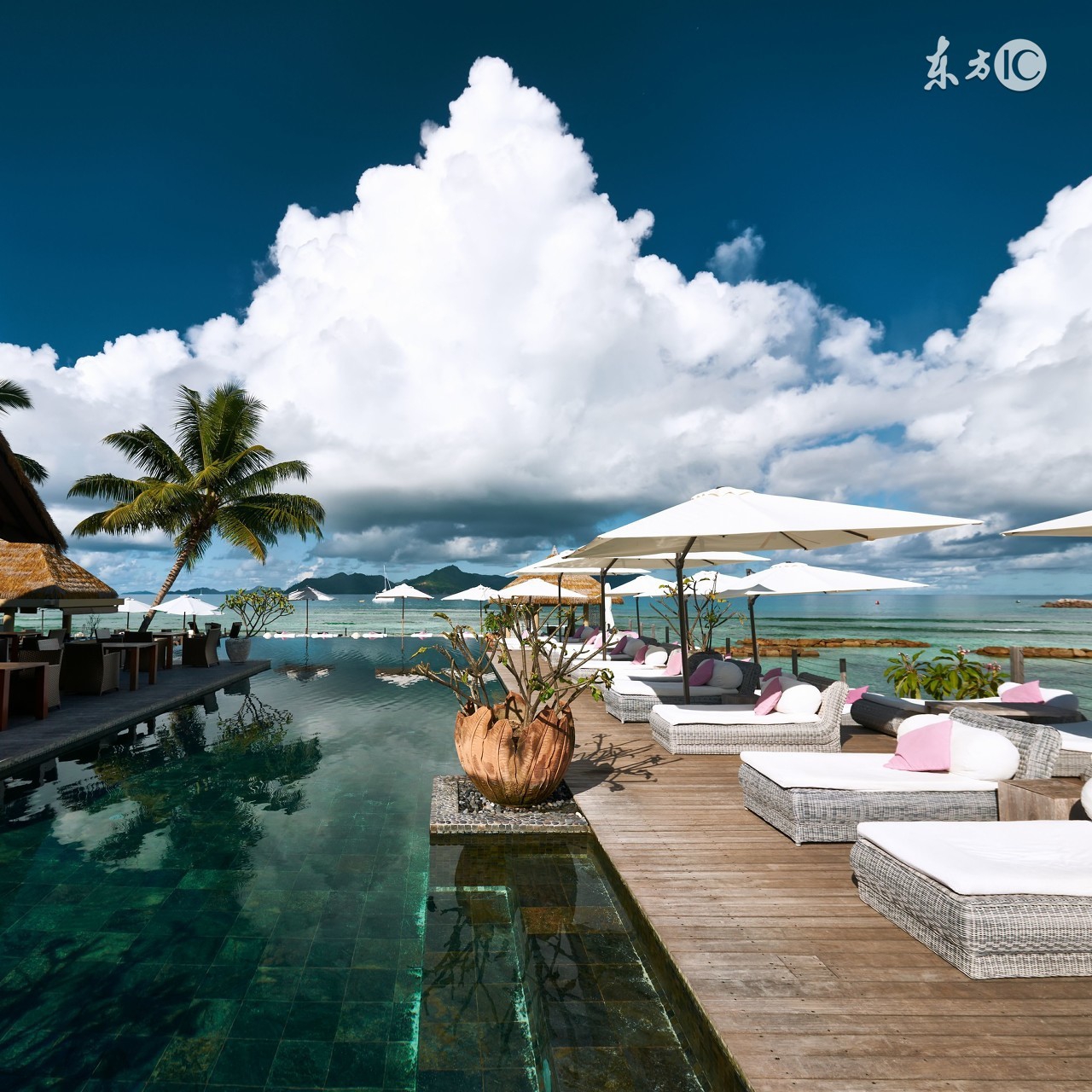 在一家海边民宿开什么比较好,适合一家度假的海边